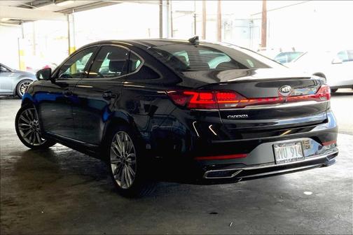 2020 Kia Cadenza SX Limited