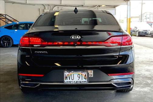 2020 Kia Cadenza SX Limited