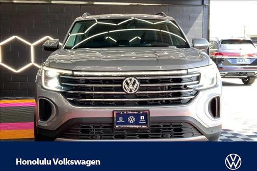 Silver Mist Metallic 2026 Volkswagen Atlas 2.0T SE W/TECHNOLOGY