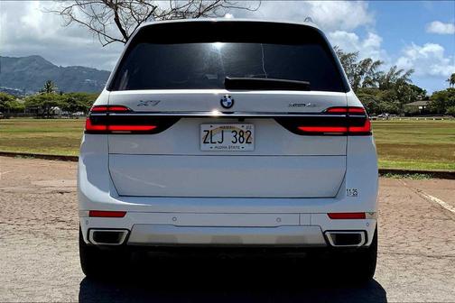 2024 BMW X7 xDrive40i
