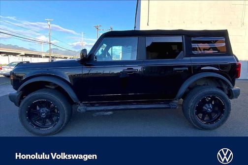 2022 Ford Bronco Base