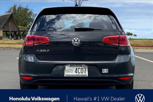 2016 Volkswagen e-Golf SE