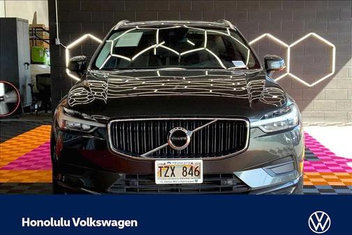 2020 Volvo XC60 T5 Momentum