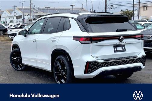 Opal White Pearl 2026 Volkswagen Tiguan 2.0T SE R-Line Black
