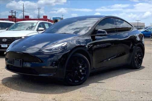Black 2024 Tesla Model Y Long Range