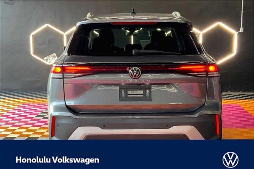 Platinum Gray Metallic 2026 Volkswagen Tiguan 2.0T S