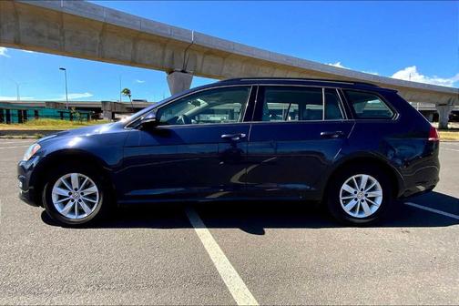 2015 Volkswagen Golf SportWagen TSI S