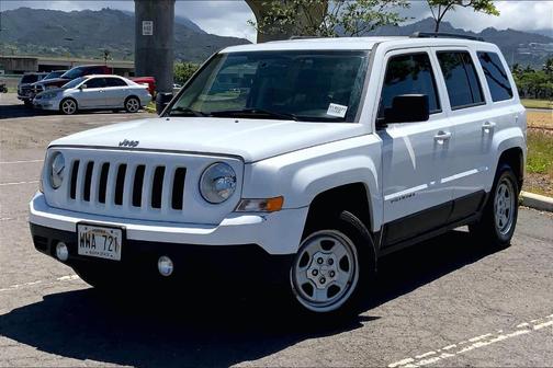 Bright White Clearcoat 2017 Jeep Patriot Sport