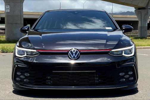 2023 Volkswagen Golf GTI 2.0T Autobahn