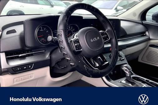 2023 Kia Carnival LX