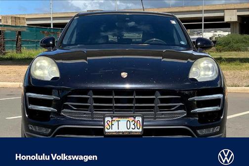 2015 Porsche Macan Turbo