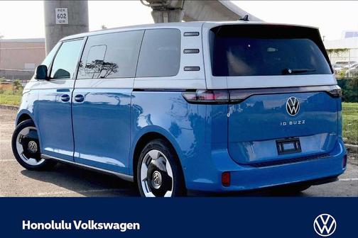 2025 Volkswagen ID. Buzz Pro S Plus