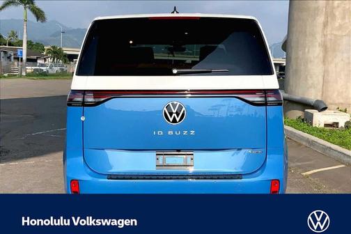 2025 Volkswagen ID. Buzz Pro S Plus