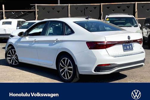 Opal White Pearl 2026 Volkswagen Jetta 1.5T SE