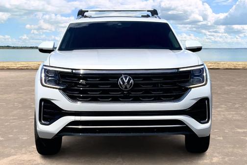 Opal White Pearl Effect 2025 Volkswagen Atlas 2.0T SEL Premium R-Line
