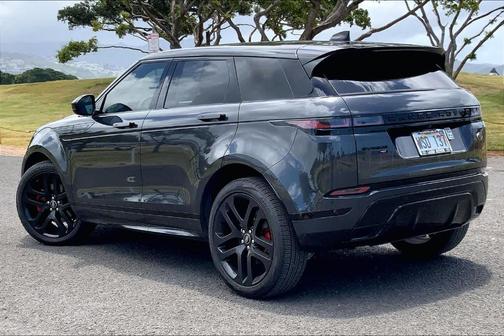 Carpathian Grey 2023 Land Rover Range Rover Evoque HST
