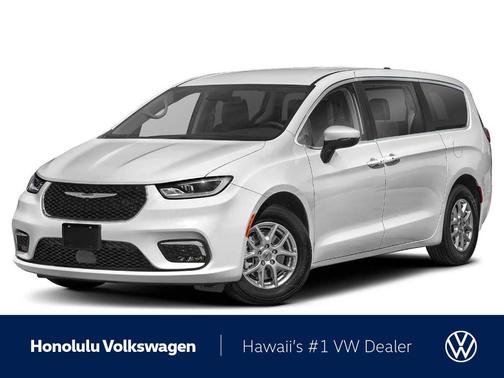 2023 Chrysler Pacifica Touring-L