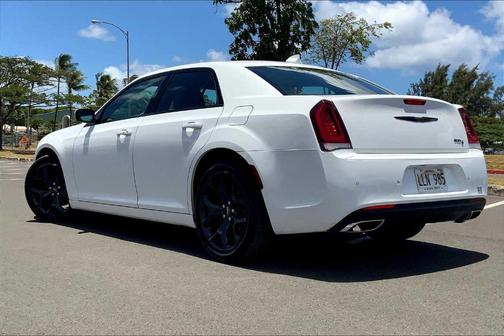 2021 Chrysler 300 S