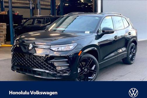 Deep Black Pearl Effect 2026 Volkswagen Tiguan 2.0T SE R-Line Black