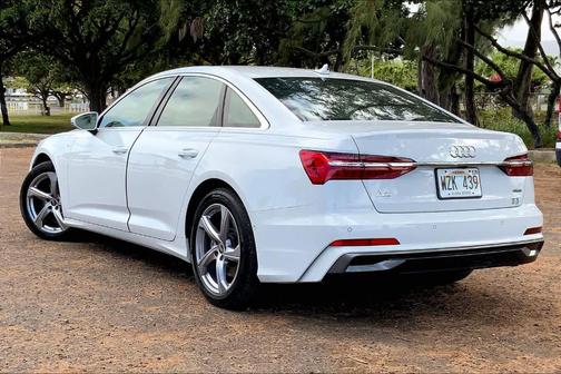 Glacier White Metallic 2024 Audi A6 55 Premium