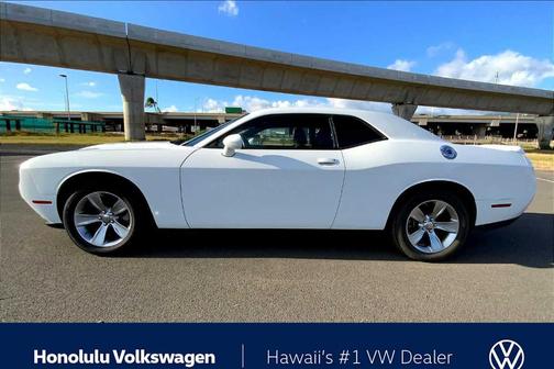 2022 Dodge Challenger SXT