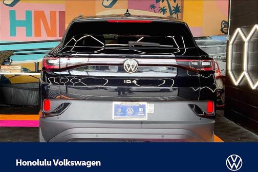 Deep Black Pearl Effect 2026 Volkswagen ID.4 Pro