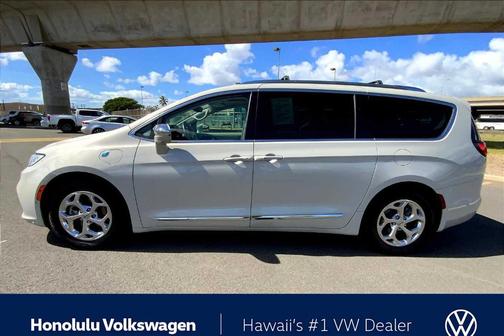2021 Chrysler Pacifica Hybrid Limited