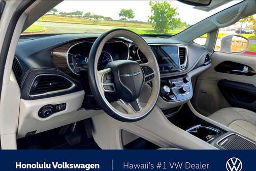 2021 Chrysler Pacifica Hybrid Limited