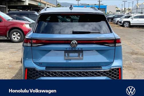 Monterey Blue Pearl 2026 Volkswagen Tiguan 2.0T SE R-Line Black