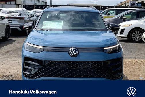 Monterey Blue Pearl 2026 Volkswagen Tiguan 2.0T SE R-Line Black