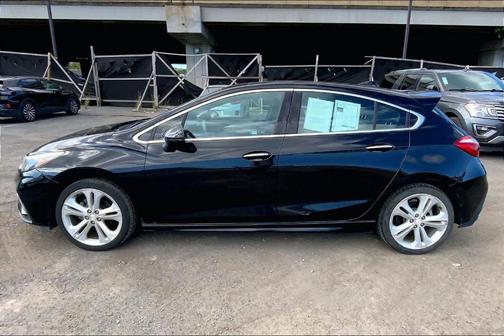 Black 2017 Chevrolet Cruze Premier