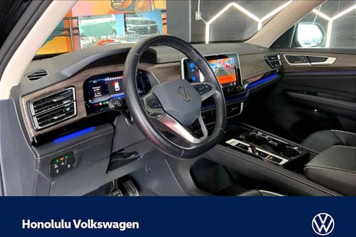 2024 Volkswagen Atlas 2.0T SEL Premium R-Line
