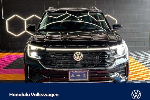 2024 Volkswagen Atlas 2.0T SEL Premium R-Line