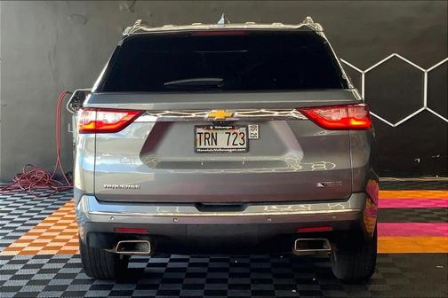 Satin Steel Metallic 2018 Chevrolet Traverse Premier
