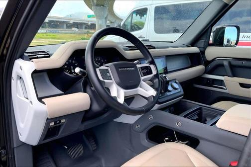 Santorini Black Metallic 2022 Land Rover Defender 110 SE