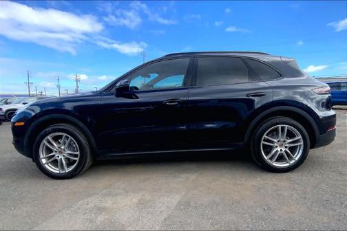 Biscay Blue Metallic 2019 Porsche Cayenne Base