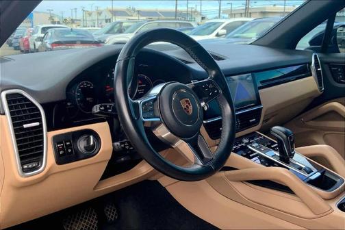 Biscay Blue Metallic 2019 Porsche Cayenne Base