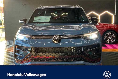 Monterey Blue Pearl 2026 Volkswagen Tiguan 2.0T SE R-Line Black