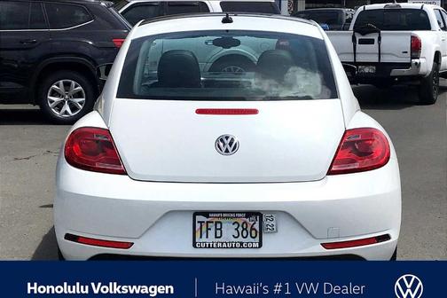 2014 Volkswagen Beetle Auto 1.8T w/Premium
