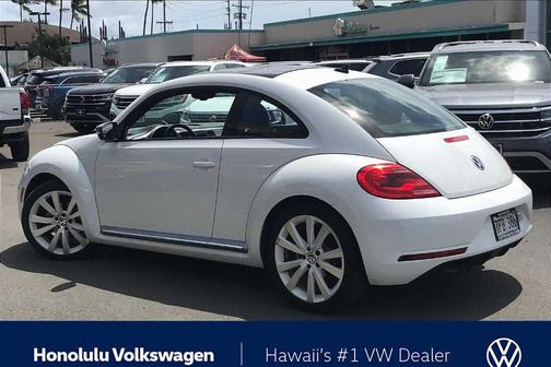 2014 Volkswagen Beetle Auto 1.8T w/Premium