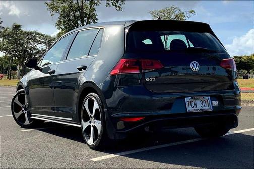 2017 Volkswagen Golf GTI S 4-Door