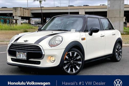 2017 MINI Hardtop Cooper