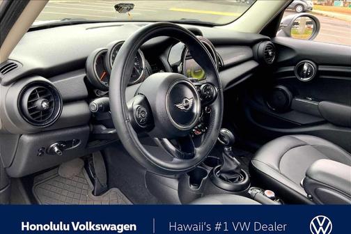 2017 MINI Hardtop Cooper