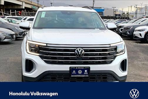 Opal White Pearl 2026 Volkswagen Atlas 2.0T SE