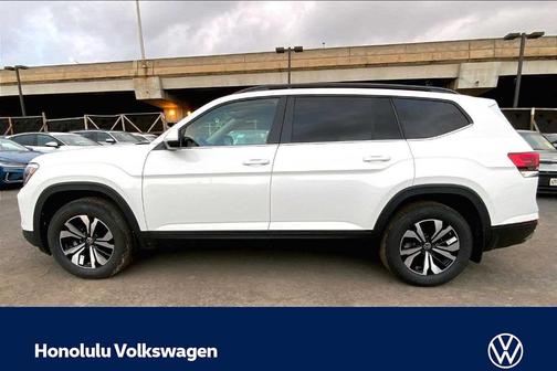 Opal White Pearl 2026 Volkswagen Atlas 2.0T SE
