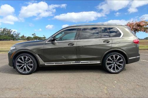 2022 BMW X7 xDrive40i