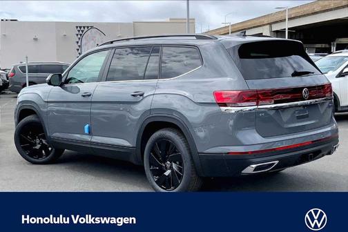 Pure Gray 2026 Volkswagen Atlas 2.0T SE W/TECHNOLOGY