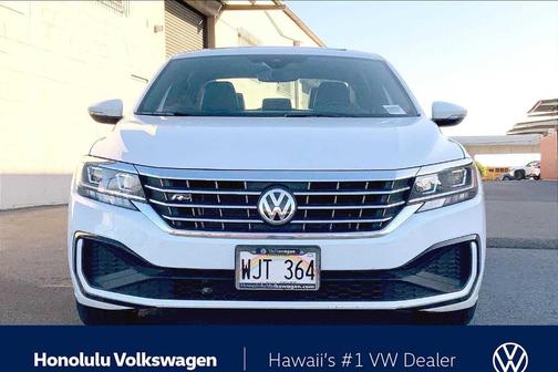 2021 Volkswagen Passat 2.0T R-Line