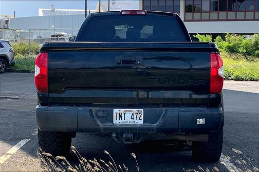 Midnight Black Metallic 2019 Toyota Tundra SR