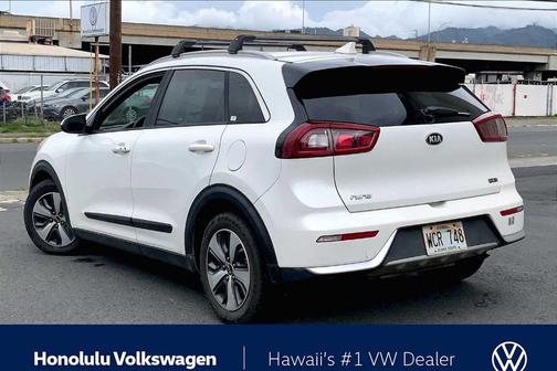 2017 Kia Niro LX